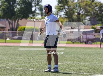 Thumbnail 2 in Arroyo vs Corona Del Mar (Brave 8 Invitational Tournament) photogallery.