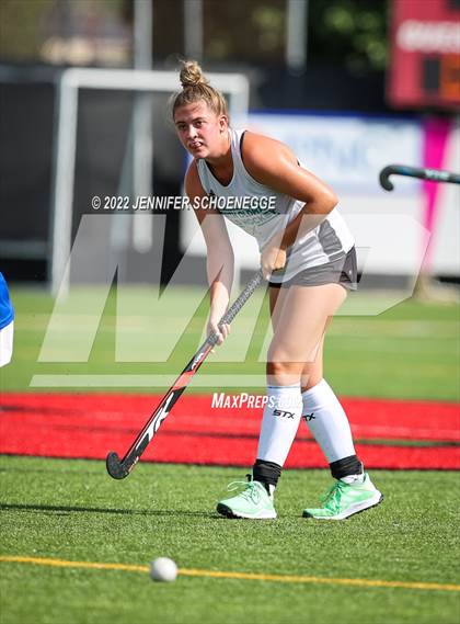 Thumbnail 3 in North Oldham vs Eastern (Crimson Clash) photogallery.