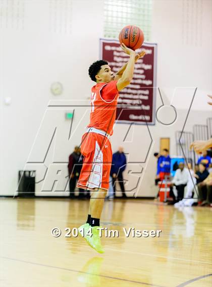 Thumbnail 1 in Denver East @ Cherokee Trail photogallery.