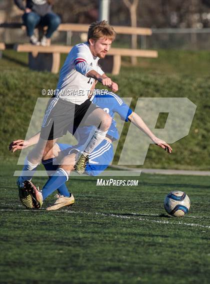 Thumbnail 1 in Anderson @ Yreka photogallery.