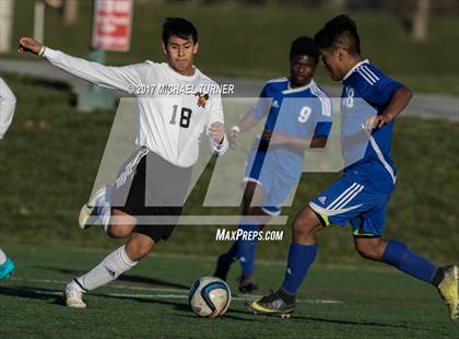Thumbnail 1 in Anderson @ Yreka photogallery.