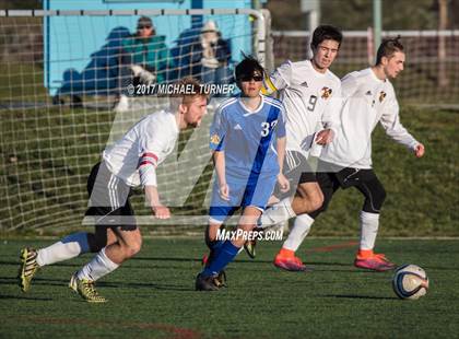 Thumbnail 1 in Anderson @ Yreka photogallery.