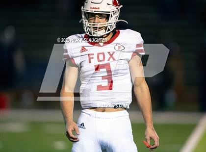 Thumbnail 2 in Fox @ De Smet Jesuit (MSHSAA Class 6 Semifinal) photogallery.
