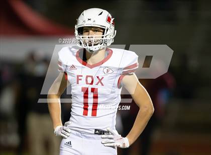 Thumbnail 1 in Fox @ De Smet Jesuit (MSHSAA Class 6 Semifinal) photogallery.