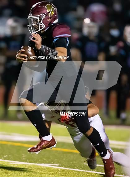 Thumbnail 3 in Fox @ De Smet Jesuit (MSHSAA Class 6 Semifinal) photogallery.