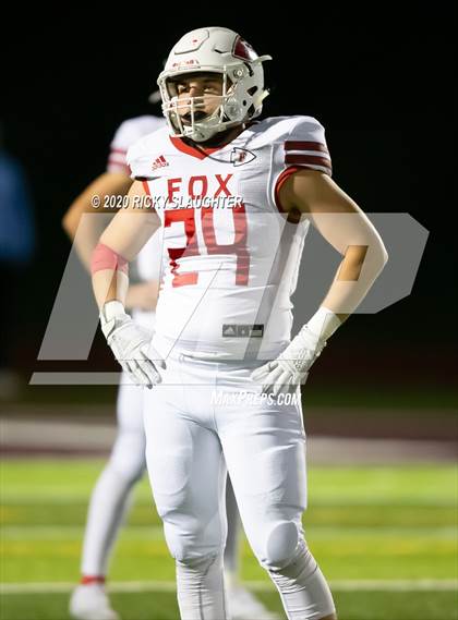 Thumbnail 3 in Fox @ De Smet Jesuit (MSHSAA Class 6 Semifinal) photogallery.