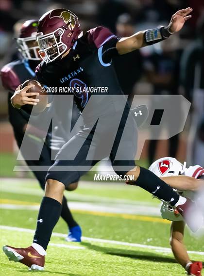 Thumbnail 1 in Fox @ De Smet Jesuit (MSHSAA Class 6 Semifinal) photogallery.