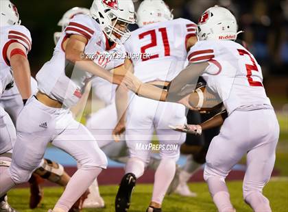 Thumbnail 1 in Fox @ De Smet Jesuit (MSHSAA Class 6 Semifinal) photogallery.