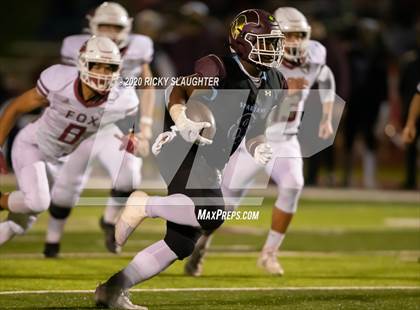 Thumbnail 2 in Fox @ De Smet Jesuit (MSHSAA Class 6 Semifinal) photogallery.