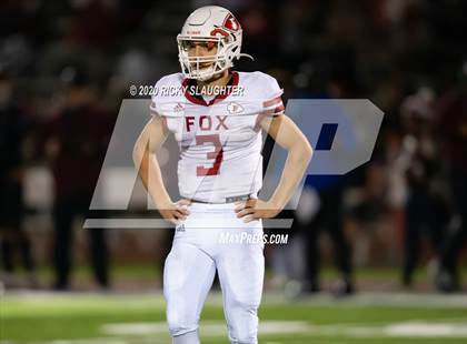 Thumbnail 1 in Fox @ De Smet Jesuit (MSHSAA Class 6 Semifinal) photogallery.
