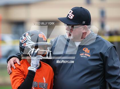 Thumbnail 1 in Grand Saline vs Van photogallery.