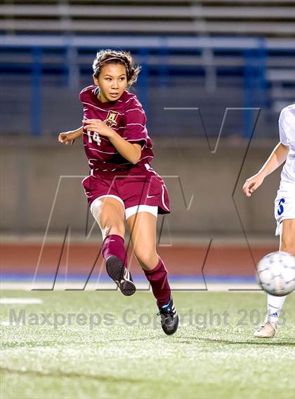 Thumbnail 3 in Whitney @ Rocklin photogallery.