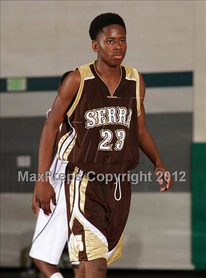 Thumbnail 3 in Serra vs. Marshall (Providence Cystic Fibrosis Benefit) photogallery.