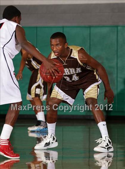 Thumbnail 2 in Serra vs. Marshall (Providence Cystic Fibrosis Benefit) photogallery.