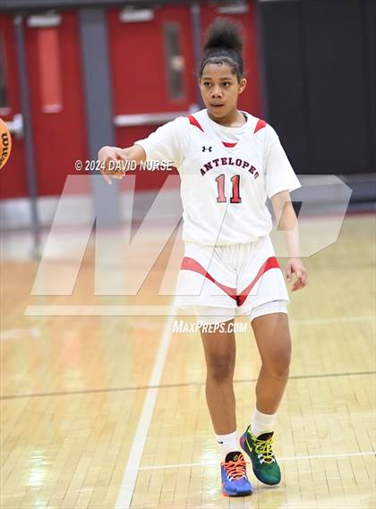 Thumbnail 2 in Hawthorne Math & Science Academy @ Antelope Valley (CIF SS Division 5A Quarterfinal) photogallery.