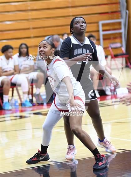 Thumbnail 2 in Hawthorne Math & Science Academy @ Antelope Valley (CIF SS Division 5A Quarterfinal) photogallery.