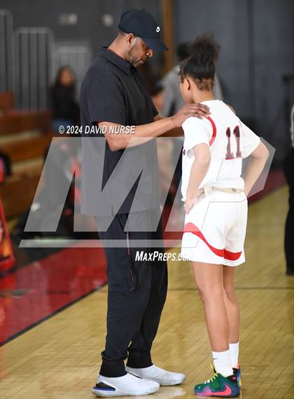 Thumbnail 1 in Hawthorne Math & Science Academy @ Antelope Valley (CIF SS Division 5A Quarterfinal) photogallery.