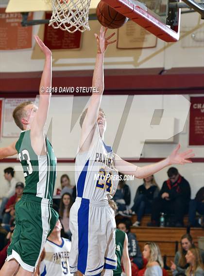 Thumbnail 3 in Maxwell vs. Biggs (Love of the Game) photogallery.