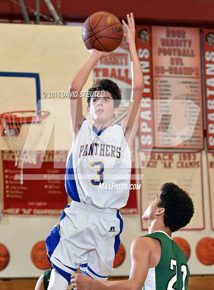 Thumbnail 2 in Maxwell vs. Biggs (Love of the Game) photogallery.