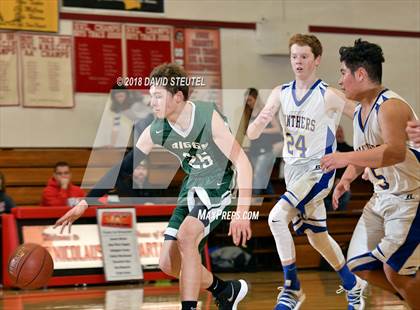 Thumbnail 2 in Maxwell vs. Biggs (Love of the Game) photogallery.