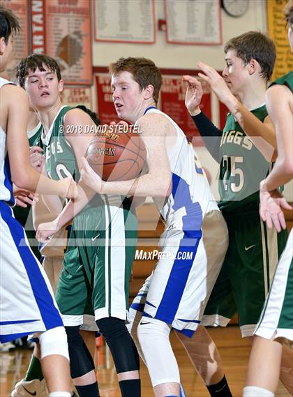 Thumbnail 1 in Maxwell vs. Biggs (Love of the Game) photogallery.