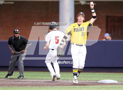Thumbnail 1 in Forney vs. Mansfield Legacy (UIL 5A Regional Semifinal) photogallery.