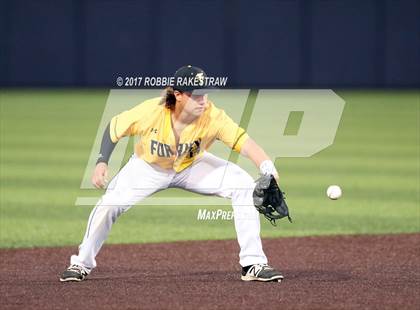 Thumbnail 2 in Forney vs. Mansfield Legacy (UIL 5A Regional Semifinal) photogallery.
