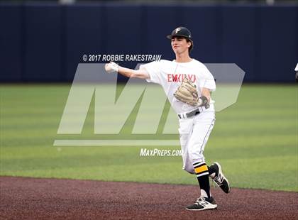 Thumbnail 2 in Forney vs. Mansfield Legacy (UIL 5A Regional Semifinal) photogallery.