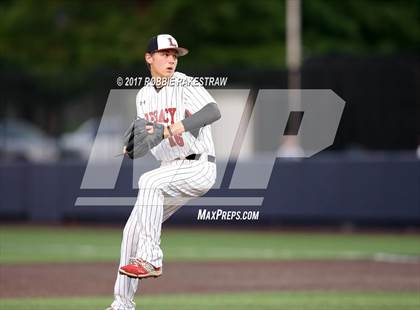 Thumbnail 2 in Forney vs. Mansfield Legacy (UIL 5A Regional Semifinal) photogallery.