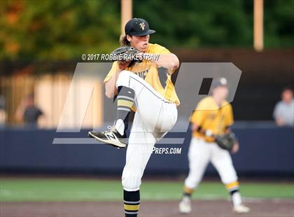 Thumbnail 2 in Forney vs. Mansfield Legacy (UIL 5A Regional Semifinal) photogallery.
