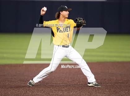 Thumbnail 2 in Forney vs. Mansfield Legacy (UIL 5A Regional Semifinal) photogallery.