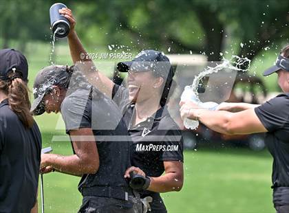 Thumbnail 1 in UIL 6A Golf State Finals (Round 2) photogallery.