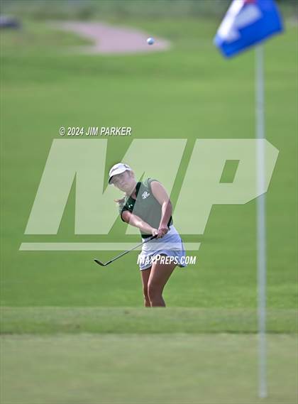 Thumbnail 3 in UIL 6A Golf State Finals (Round 2) photogallery.