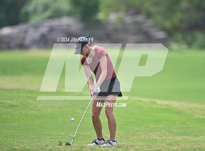 Thumbnail 3 in UIL 6A Golf State Finals (Round 2) photogallery.