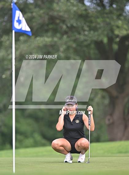 Thumbnail 3 in UIL 6A Golf State Finals (Round 2) photogallery.