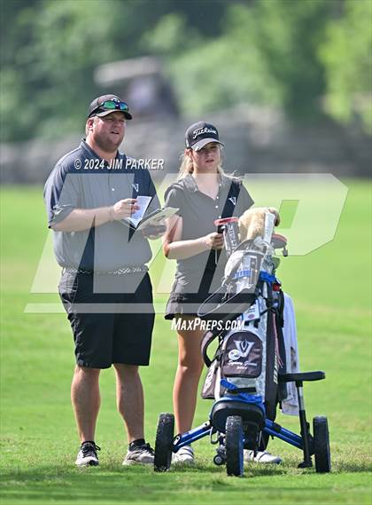 Thumbnail 2 in UIL 6A Golf State Finals (Round 2) photogallery.