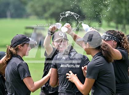 Thumbnail 3 in UIL 6A Golf State Finals (Round 2) photogallery.