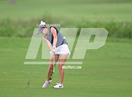 Thumbnail 3 in UIL 6A Golf State Finals (Round 2) photogallery.