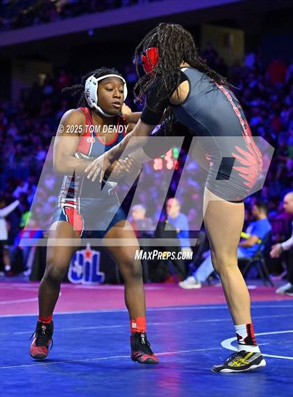 Thumbnail 1 in UIL Wrestling 5A Finals (100 lb - 132 lb) photogallery.