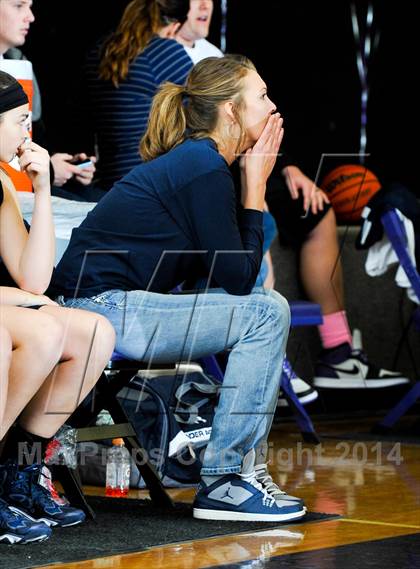 Thumbnail 2 in Yuma Catholic @ Northwest Christian photogallery.