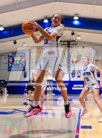 Thumbnail 2 in Marshall @ Cotter photogallery.