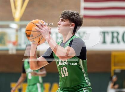 Thumbnail 2 in Cary @ Pine Forest photogallery.