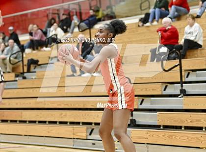 Thumbnail 1 in Noblesville vs. Fort Wayne Northrop (Holiday Shootout) photogallery.