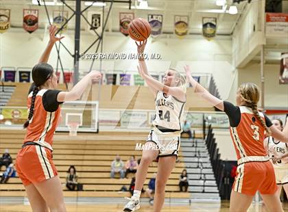 Thumbnail 1 in Noblesville vs. Fort Wayne Northrop (Holiday Shootout) photogallery.