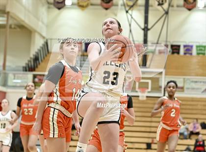 Thumbnail 1 in Noblesville vs. Fort Wayne Northrop (Holiday Shootout) photogallery.