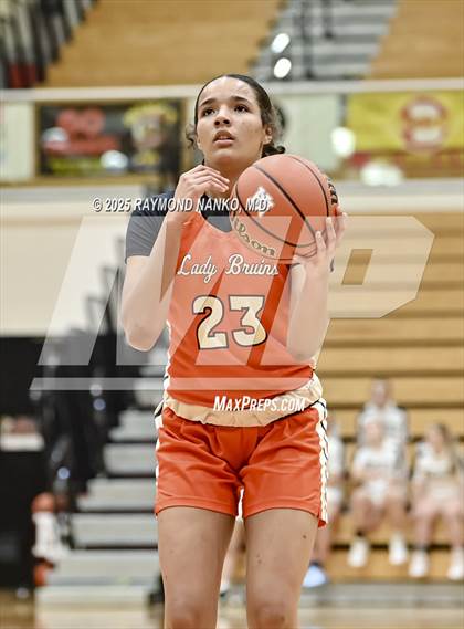 Thumbnail 2 in Noblesville vs. Fort Wayne Northrop (Holiday Shootout) photogallery.