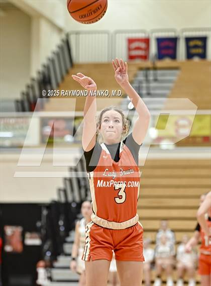 Thumbnail 1 in Noblesville vs. Fort Wayne Northrop (Holiday Shootout) photogallery.