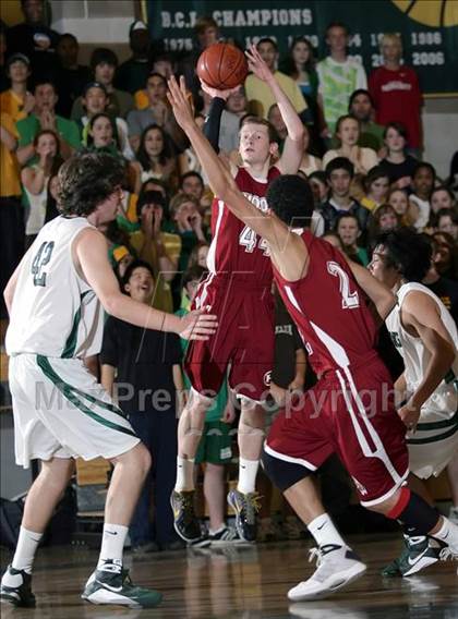 Thumbnail 2 in Hoopa Valley @ Head-Royce (CIF NCS D5 Playoffs) photogallery.