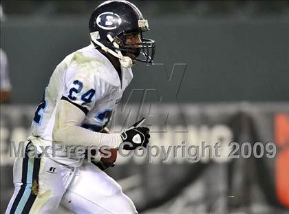 Thumbnail 2 in Bellarmine vs. Oceanside (CIF State D1 Final) photogallery.