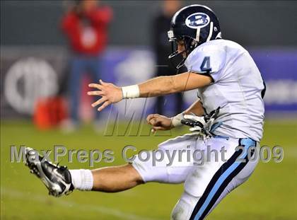 Thumbnail 1 in Bellarmine vs. Oceanside (CIF State D1 Final) photogallery.
